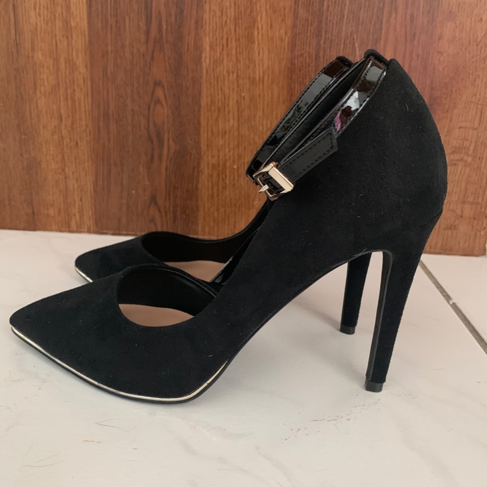 Call it Spring - Picture 4 of 6